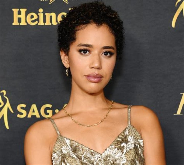 Jasmin Savoy Brown in Bathing Suit is "Missing my People" — Celebwell