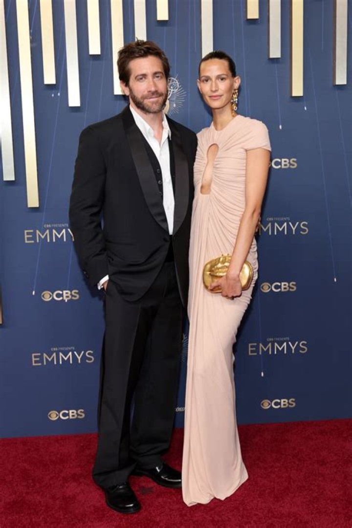 Jeanne Cadieu Racist Allegations, What Did Jake Gyllenhaal Girlfriend Say?