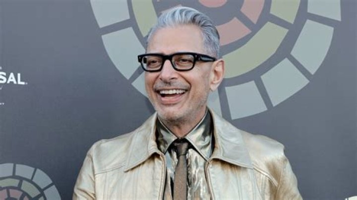 Jeff Goldblum performing a Kenny Loggins medley in a jazz club is the video you didn’t know you needed