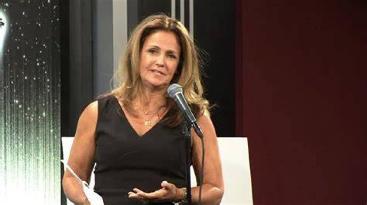Jennifer Bullock Bio, Age, Husband, Family, NBC4, Net Worth, Salary