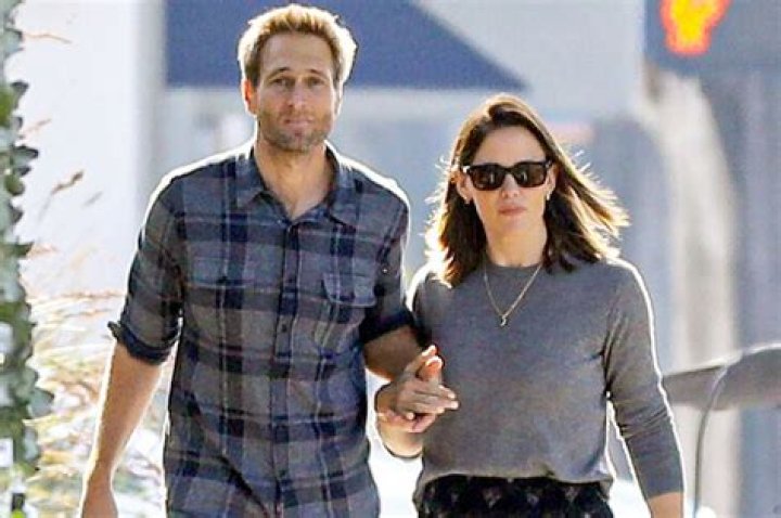 Jennifer Garner Is Happier Than Ever With Beau John Miller