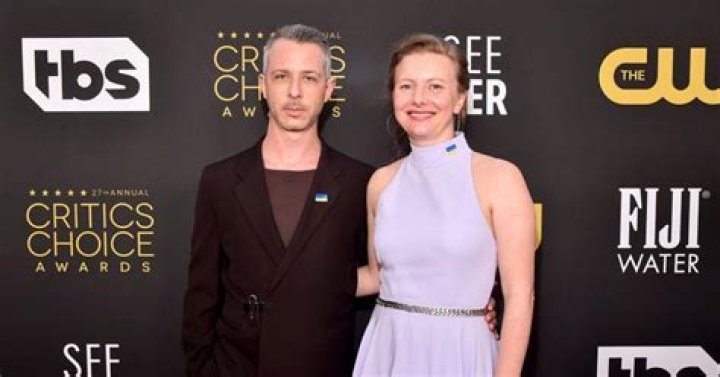 Jeremy Strong family, wife, children, parents, siblings