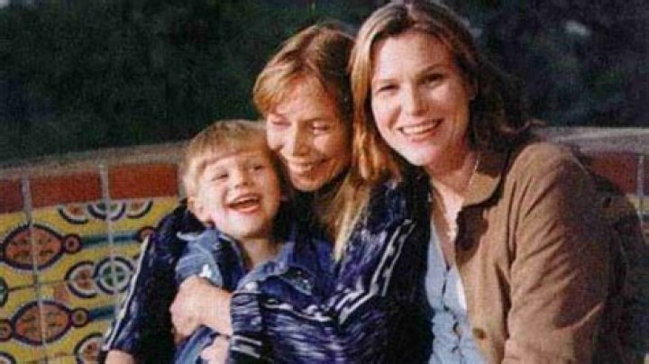 John Cameron Mitchell children: Does John Cameron Mitchell have children?