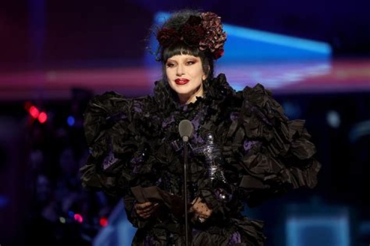 Johnny Depp Makes A Surprise Appearance At The MTV VMAs