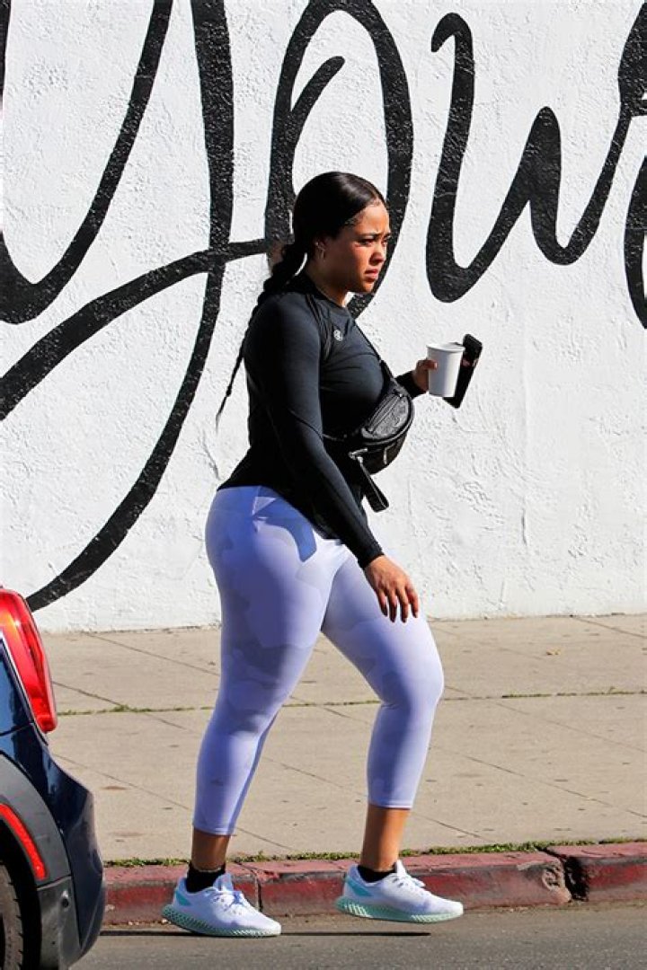 Jordyn Woods’ Workout Session Has Everyone In Awe – An Interesting Detail About Kanye West Has Fans Talking