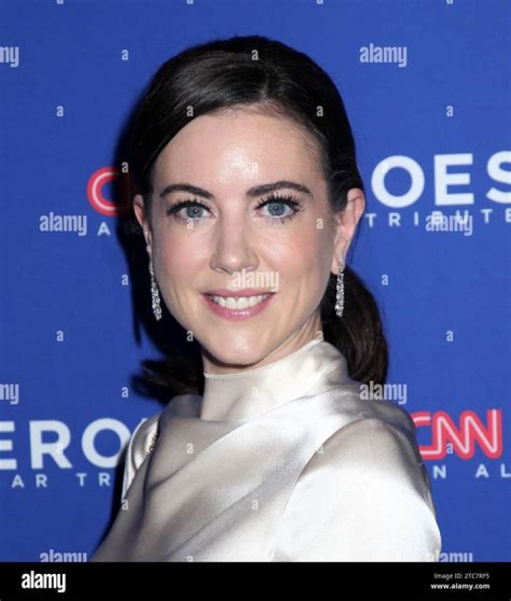 Julia Chatterley family, husband, children, CNN