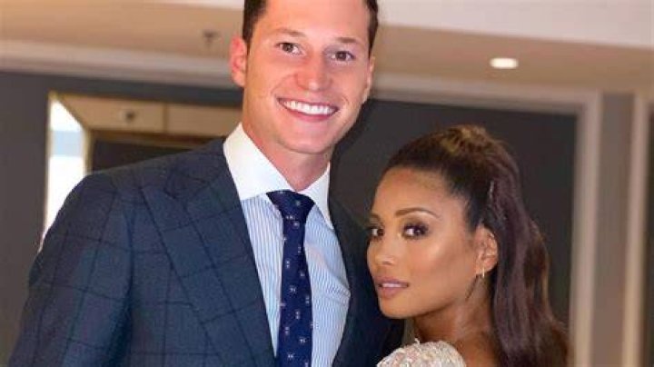 Julian Draxler Wife Who is Julian Draxler Wife?