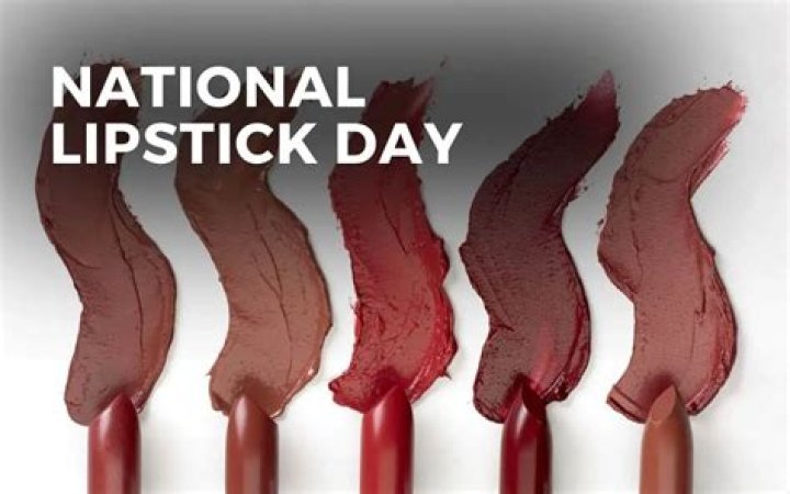 Kandi Burruss Shocks Some Fans With This Video For National Lipstick Day!