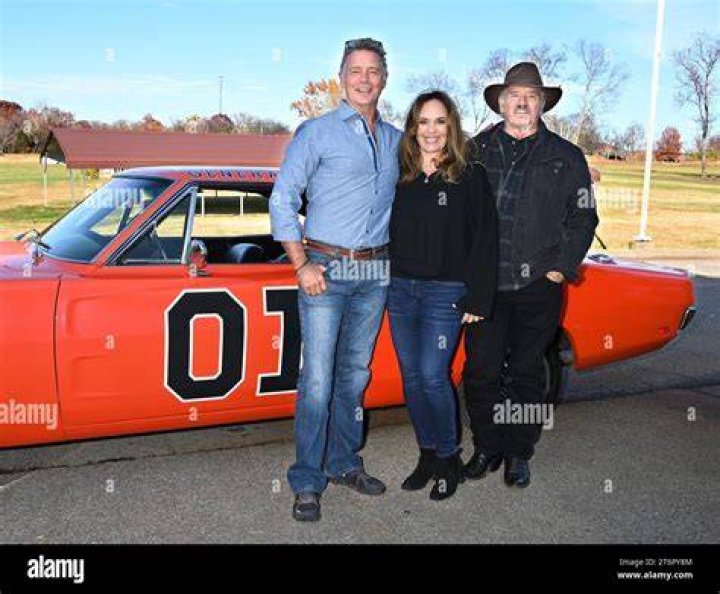 Kathy Wopat (Tom Wopat’s Wife) Bio, Wiki, Age, Job, Children, Husband, and Net Worth