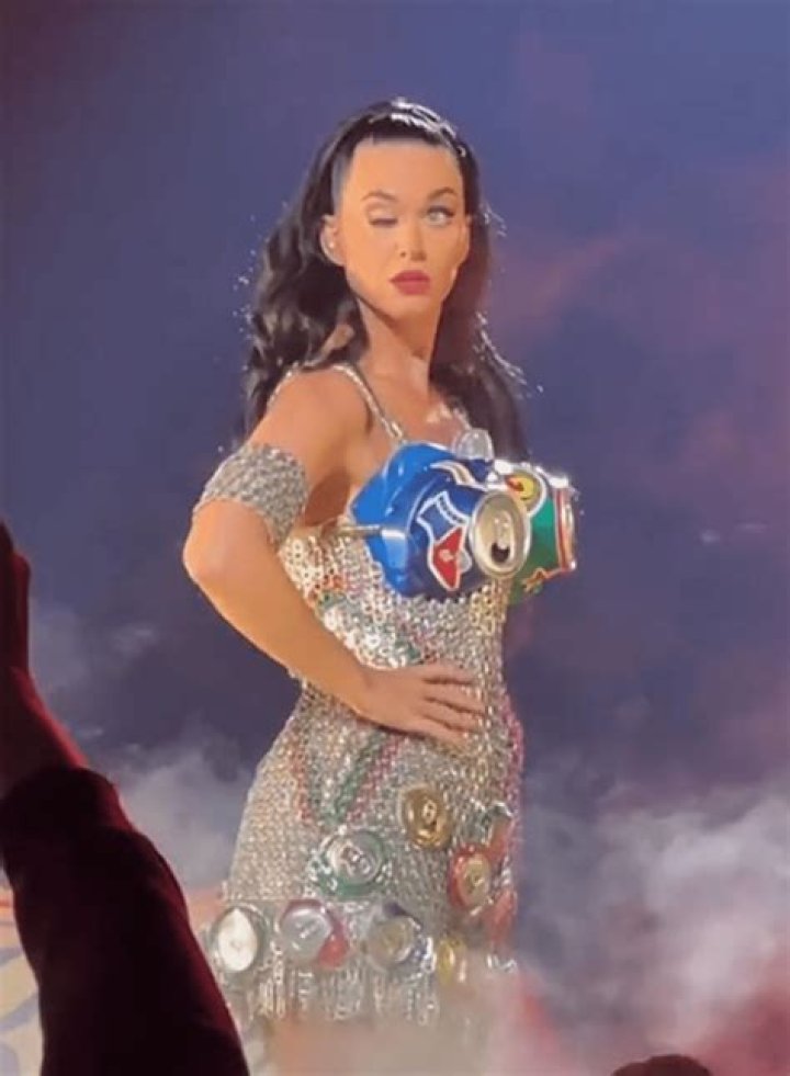 Katy Perry’s Last Las Vegas Performance Was Marred By A Strained Right Eye