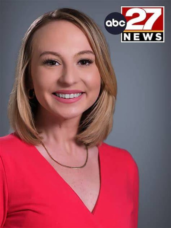 Kayla Schmidt Bio, Wiki, Age, Husband, WNCT 9, and Net Worth