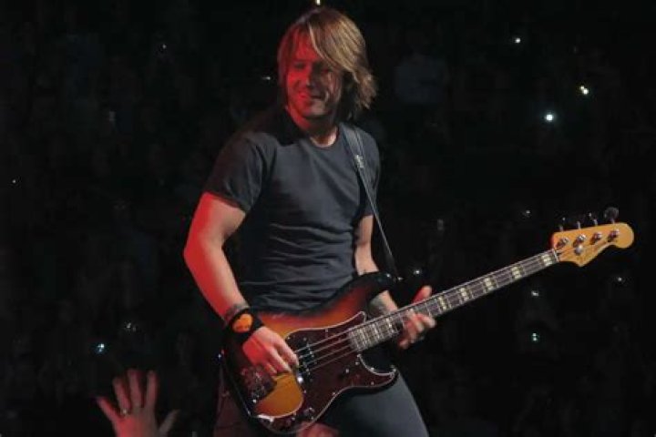Keith Urban Reveals His Children’s First Concert – As Well As His Own