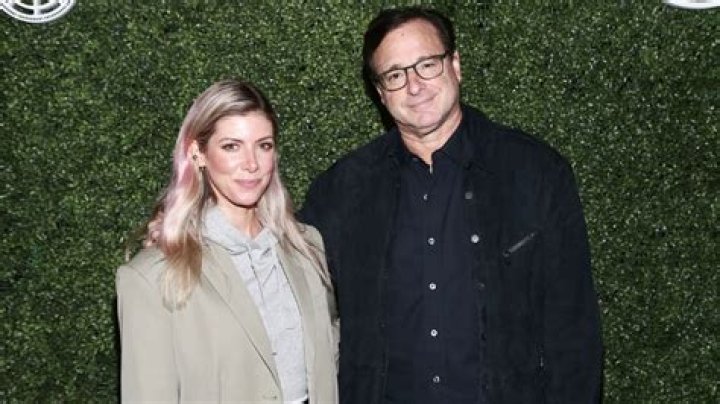 Kelly Rizzo marks two months since Bob Saget’s death with a somber Instagram post