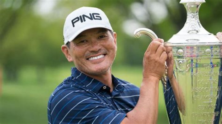 Ken Tanigawa Wiki, age, height, nationality, wife, family, caddie, ranking, career earnings, net worth