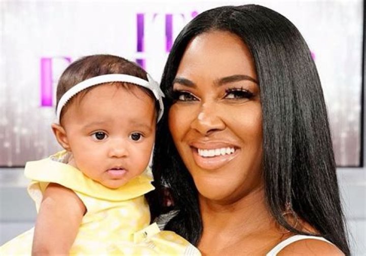 Kenya Moore Is Raising A Superstar, Brooklyn Daly, Who Is Loved By The Camera As She Gets Ready For Mother’s Day — This Video With Loni Love Proves The Point