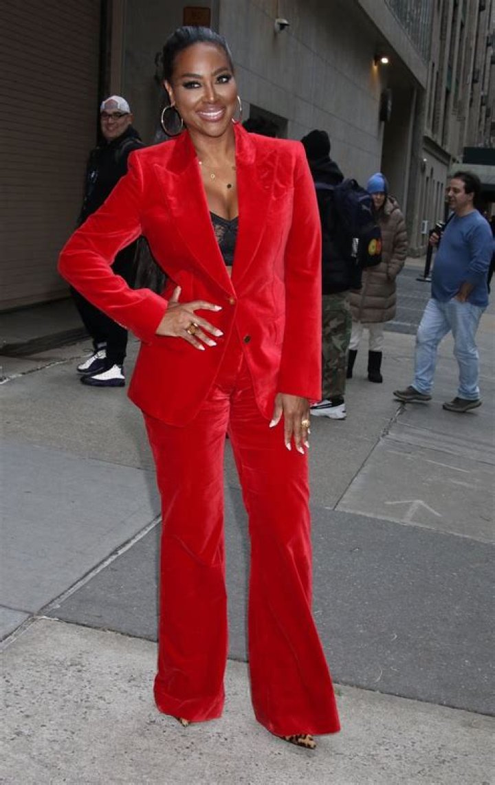 Kenya Moore Looks Impeccable In This Outfit – See Her Photo