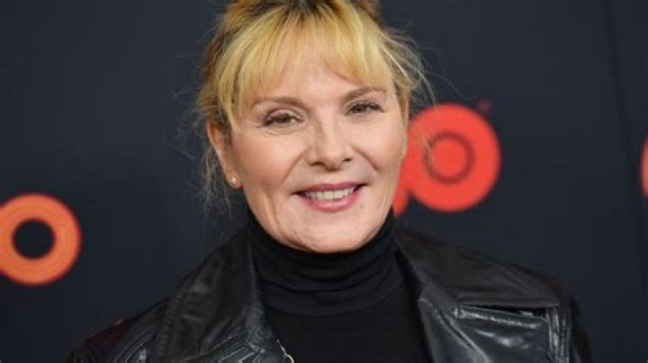 Kim Cattrall Shows No Regrets Over Turning Down Involvement In SATC Reboot By Liking THIS Tweet!