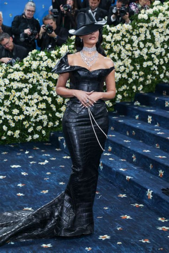Kim Kardashian-West’s Mugler Met Gala Look Inspired By Sophia Loren — Watch Video