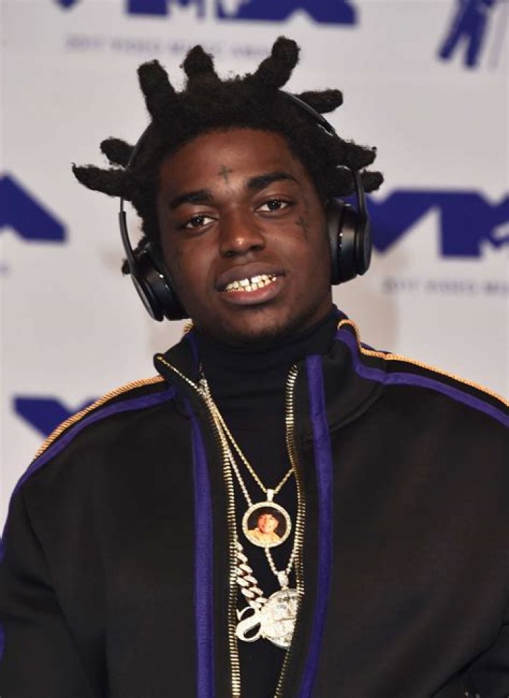 Kodak Black And Supa Cindy Make Fans Proud; They Host Event For Breast Cancer Patients/Survivors