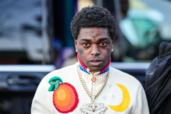 Kodak Black Sends Fans A Message From Jail – His Fans Get Emotional And Offer Him Support