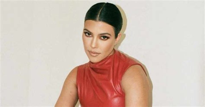 Kourtney Kardashian Breaks The Internet With Retro-Style Bathing Suit