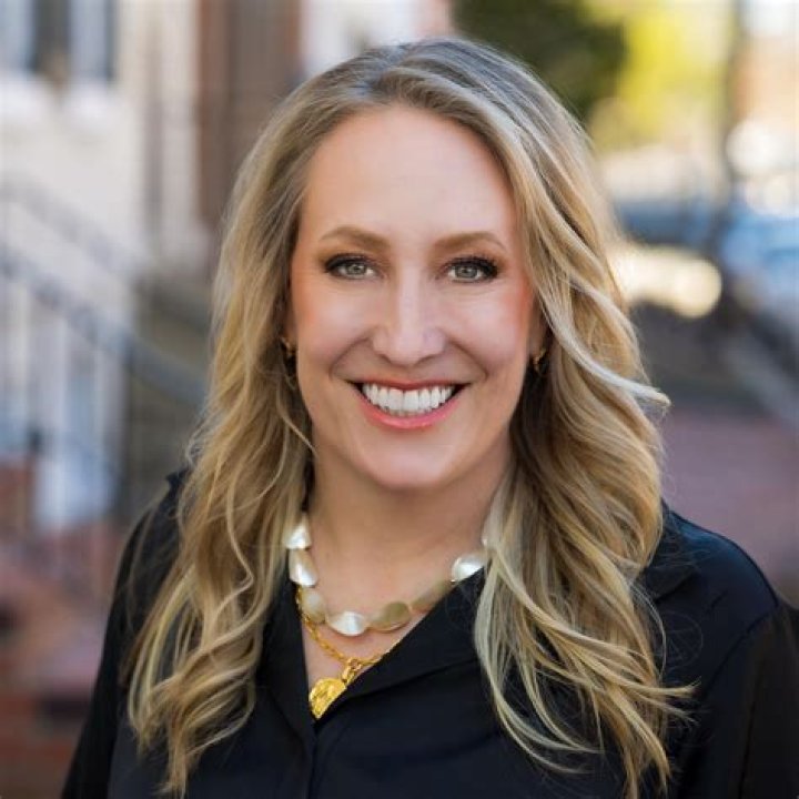 Kristen Weldon, PA – Charlottesville, VA