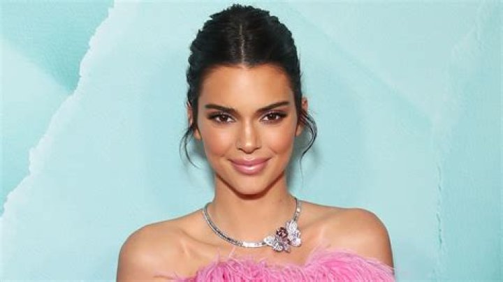 KUWK: Kendall Jenner Hints She Might Want To ‘Start A Family’ While Playing With Kimye’s Sons – Check Out The Cute Pics!