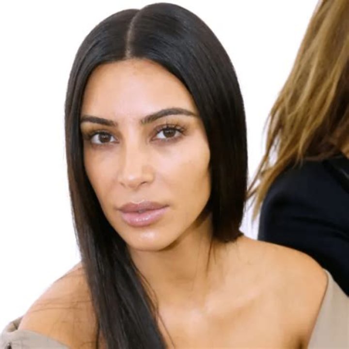 KUWK: Kim Kardashian Says Husband Kanye West Is Bipolar – Explains Why He Doesn’t Take His Meds!