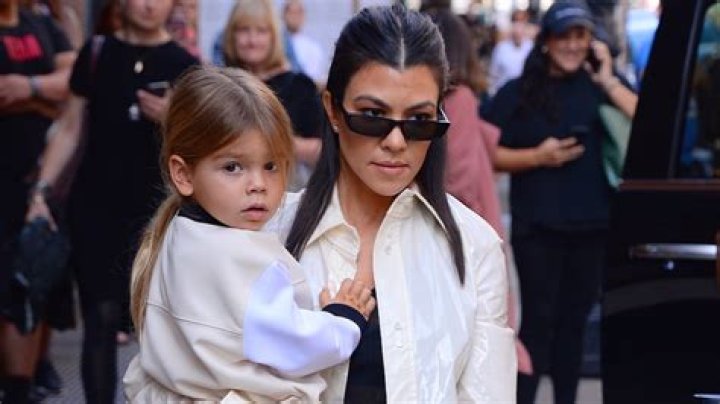 KUWK: Kourtney Kardashian’s 4-Year-Old Son Flips Paparazzi Off In Viral Video!