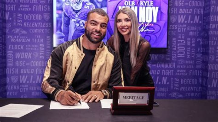 Kyle Van Noy – Wife, Parents & Salary