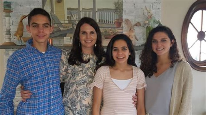 Laurie Hernandez Children: Does Laurie Hernandez have kids?