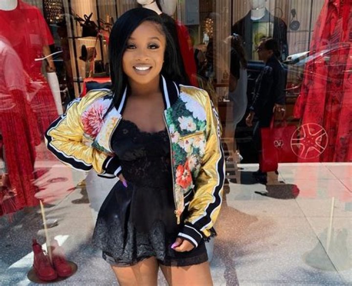 Lil Wayne’s Daughter, Reginae Carter Shows Off Her Natural, Makeup-Free Look And Fans Love It