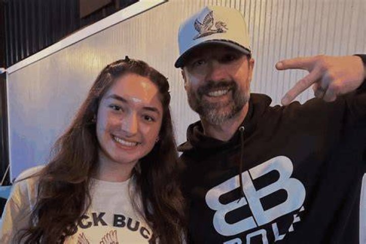 Lila Hayes TikTok Age – Meet Walker Hayes Daughter On Instagram