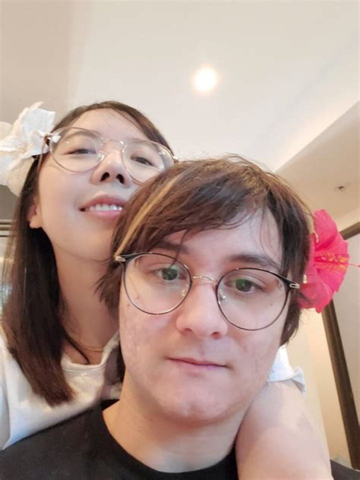 LilyPichu Biography, Wiki, Age, Parents, Boyfriend, Albert, Hoodie and Net Worth.