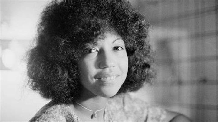 Linda Lewis Cause Of Death, Age, Husband, Children, Obituary