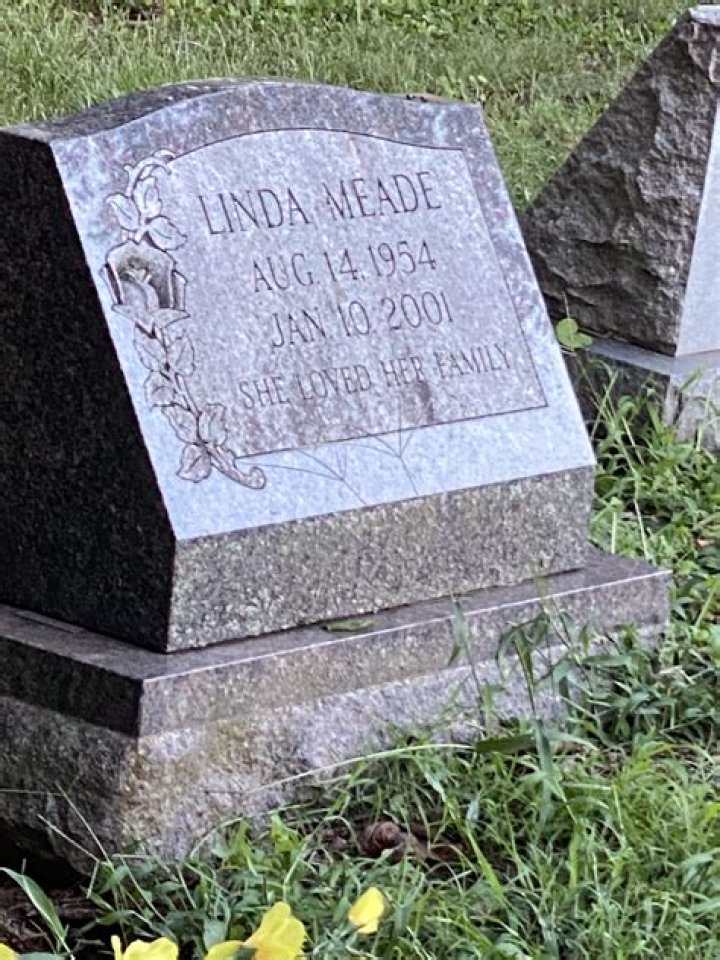 Linda Meade – Gainesville, FL