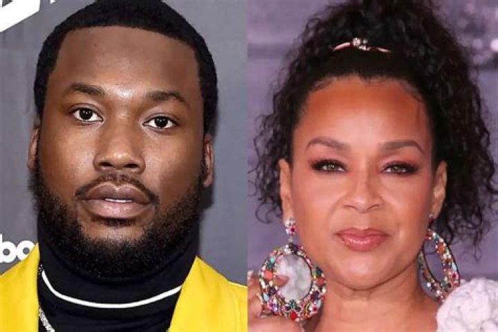 LisaRaye McCoy Talks About Meek Mill’s VIP Package For Her OnlyFans Page: “Tell Him I’m Here And Tell Him To Pull Through. Come Through”