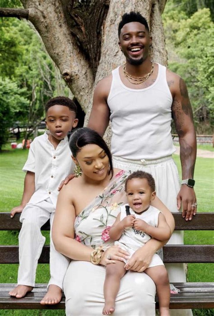 Little Simz family, husband, children, parents, siblings