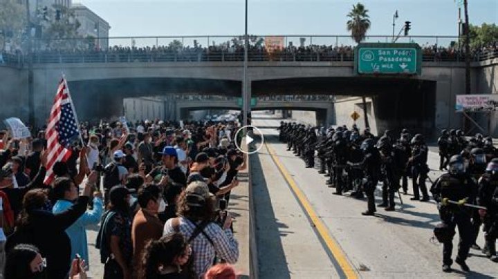 Lizzo Sheds Tears Over The Police Still Using Excessive Force Against Peaceful Protesters In New Video