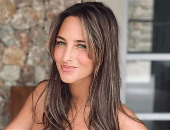 Maeva D’Ascanio in Bathing Suit is "Gorgeous" — Celebwell
