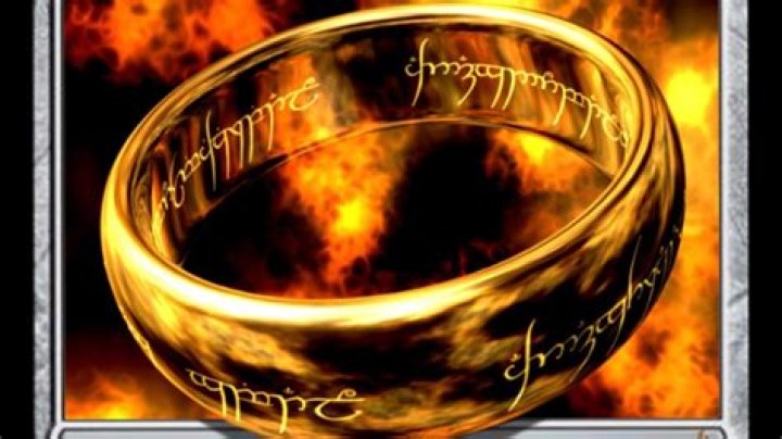 Magic the Gathering ‘Lord of the Rings’ pack prices plummet as the One Ring has finally been found