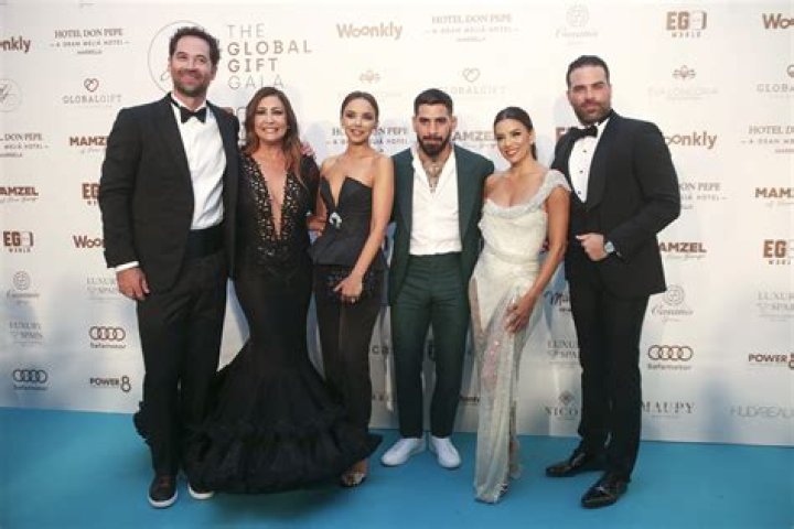 Manuel Garcia-Rulfo family, wife, children, parents, siblings