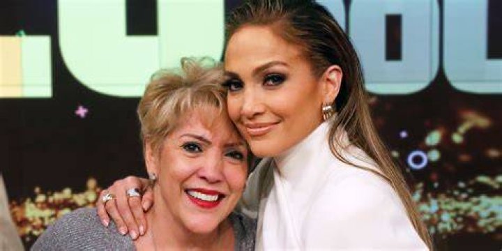Marcella Lee Husband, Age, Bio, Wiki, Salary, Married, Net Worth