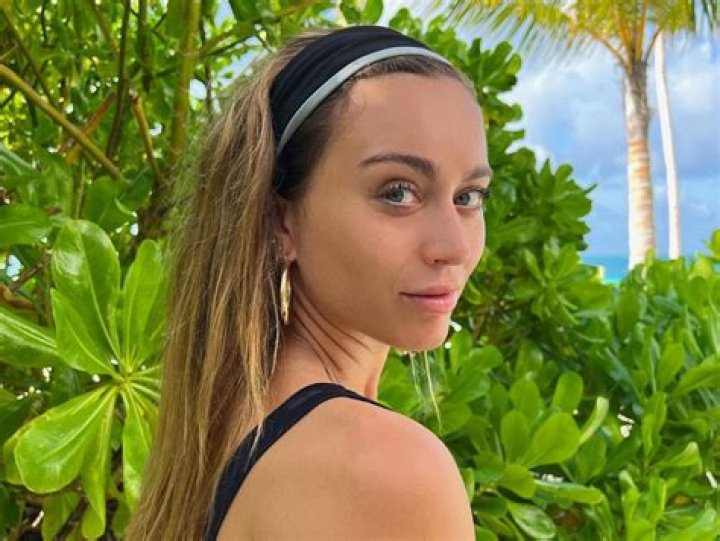 María León in Bathing Suit Says "It's Friday" — Celebwell
