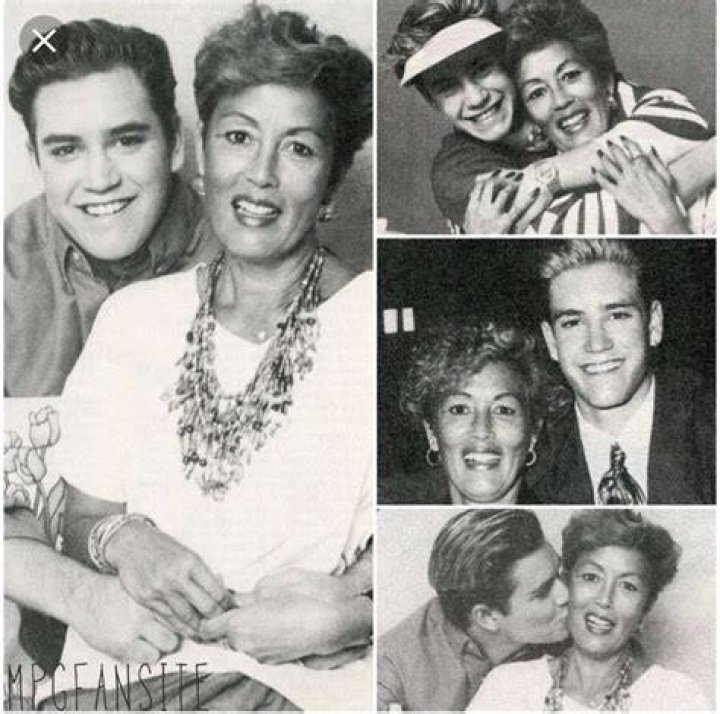 Mark Paul Gosselaar Mom Ethnicity, Mixed Race: Does He Have An Indonesian Mother?