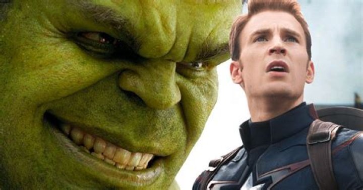 Mark Ruffalo Hilariously Teases Chris Evans About His Leaked Nude Photo