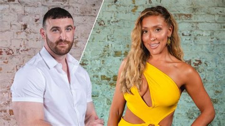 Married At First Sight UK's Shona Manderson Shares Swimsuit Video of a "Gamechanger"