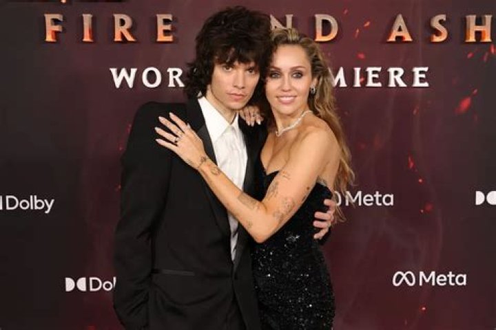 Maxx Morando (Miley Cyrus Boyfriend) Wiki, Age, Net Worth, Height & Parents
