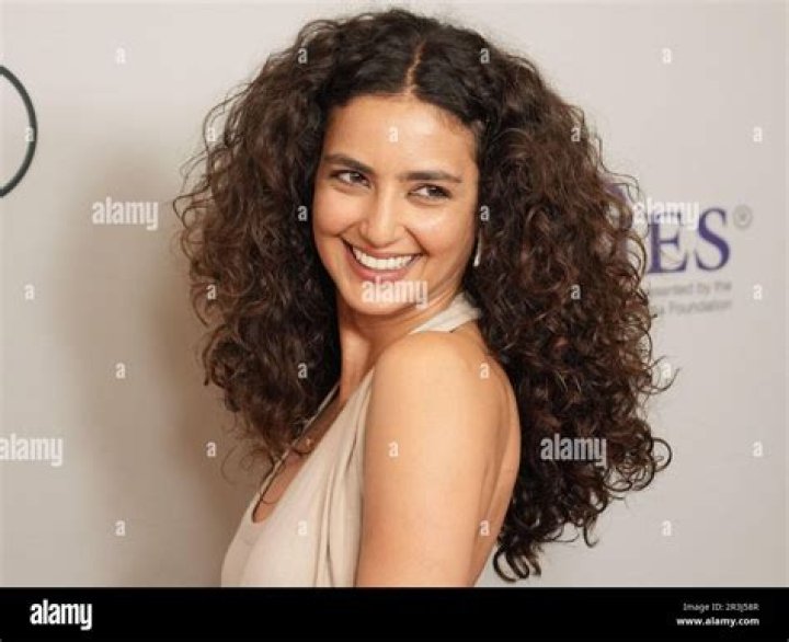 Medalion Rahimi Bra Size, Age, Weight, Height, Measurements