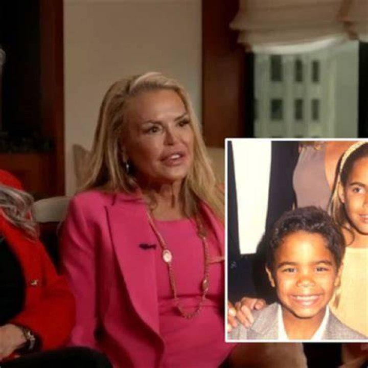 Meet John Simpson Children Eleanor And Julia Simpson On Instagram